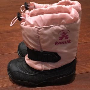 Kids snow boots
